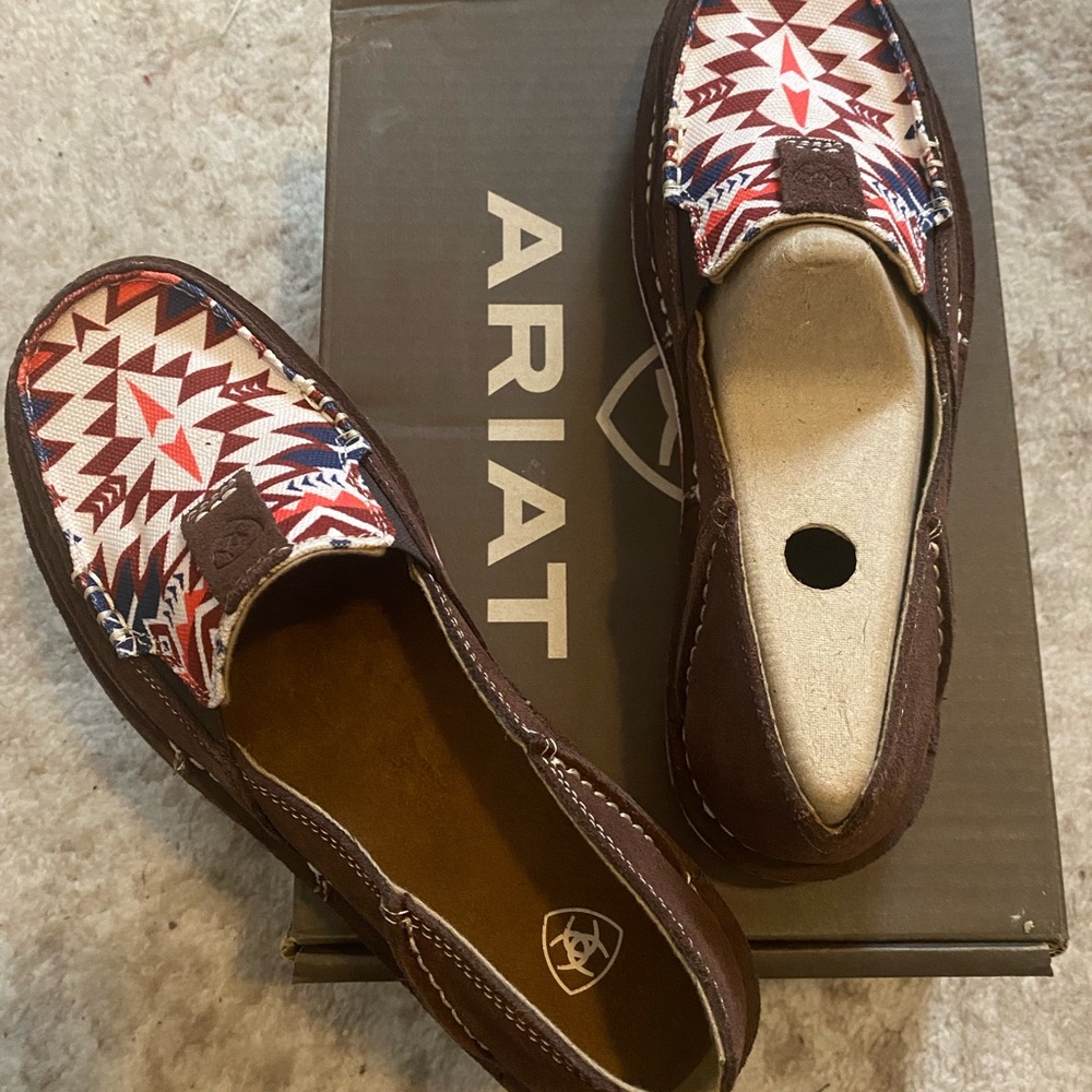 Ariat Cruise shoes